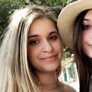 Meet your Posher, Catherine